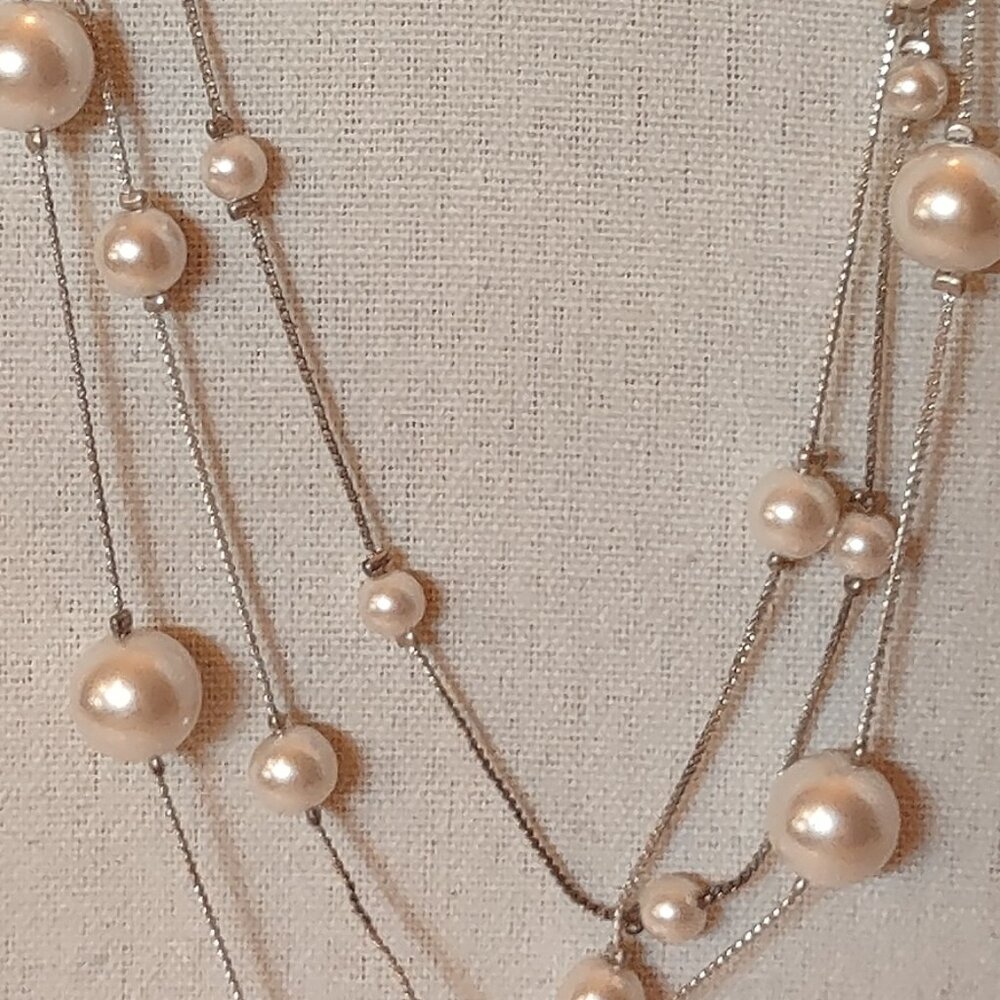 RMN Floating Faux Pearl Necklace Silver Tone Triple Strand Vintage-Inspired - Picture 3 of 6